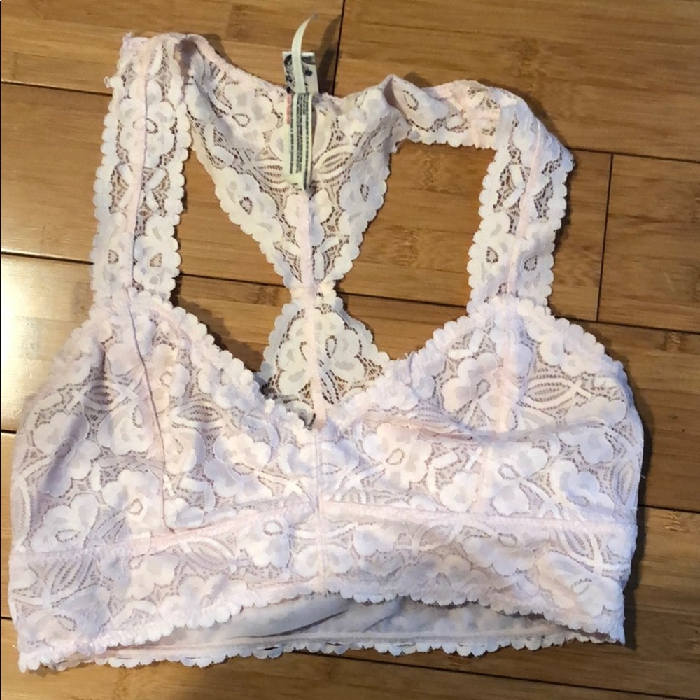 Free People white lace racerback Galloon